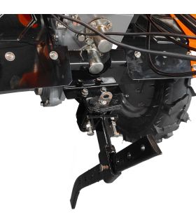 Motoculteur thermique à traction 212cm3, largeur de travail jusqu'à 105cm, 2 vitesses AV/1 AR, guidon ajustable - DAEWOO Motoculteur thermique à traction 212cm3, largeur de travail jusqu'à 105cm, 2 vitesses AV/1 AR, guidon ajustable - DAEWOO