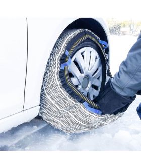 Paire de chaussettes neige et glace fixation simple et rapide MICHELIN SOS EVO Grip 2 Paire de chaussettes neige et glace fixation simple et rapide MICHELIN SOS EVO Grip 2