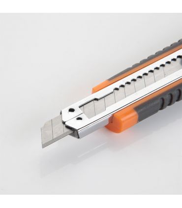 CUTTER FRAGMENTABLE 9 MM AVEC GUIDE MÉTALLIQUE ALYCO-ALYCO ORANGE
