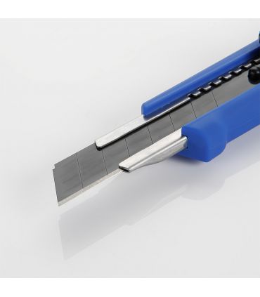 CUTTER LAME 18 MM SK2H AVEC VIS DE FIXATION ALYCO