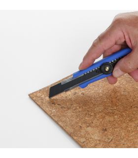 CUTTER LAME 18 MM SK2H AVEC VIS DE FIXATION ALYCO