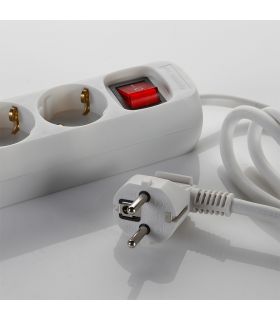 Multiprise avec interrupteur 6 fiches avec câble 3x1,5 3 mètres alyco ALYCO 199446