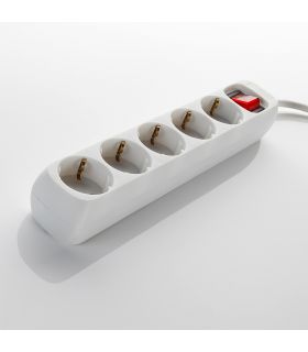 Multiprise avec interrupteur 4 fiches avec câble 3x1,5 1,4 mètres alyco ALYCO 199464