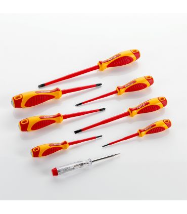 Set 8 tournevis isolés avec carton ALYCO 119341