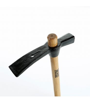 Piolet de maçon 700 gr manche bois ALYCO 196595