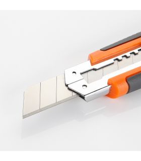 Cutter lame fragmentable 18 mm avec guide métallique alyco orange ALYCO 170814