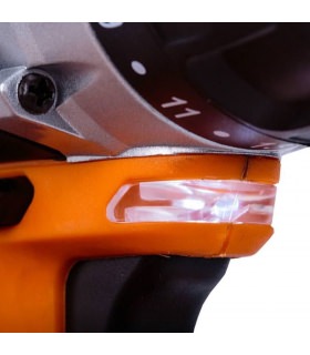 Perceuse visseuse Villager Fuse VLP 5220 avec 2 batteries 18V et chargeur inclus Perceuse visseuse Villager Fuse VLP 5220 avec 2 batteries 18V et chargeur inclus