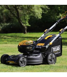 Tondeuse a gazon electrique autotractée sur batterie 58 V coupe 51cm Texas LMZ 5800TR chargeur et batterie inclus