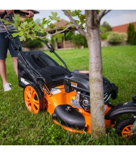 Tondeuse thermique mulching tractée 150cc 4,3cv 3 roues coupe 51cm VILLAGER VRSH555R Tondeuse thermique mulching tractée 150cc 4,3cv 3 roues coupe 51cm VILLAGER VRSH555R