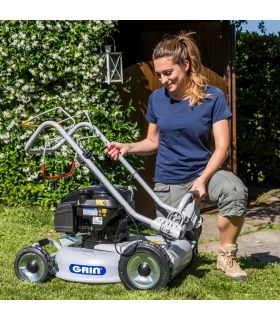 Tondeuse thermique tractée, moteur 163cm3 Briggs  Stratton, Mulching avancé, 1200m2 - GRIN HM46A Tondeuse thermique tractée, moteur 163cm3 Briggs  Stratton, Mulching avancé, 1200m2 - GRIN HM46A