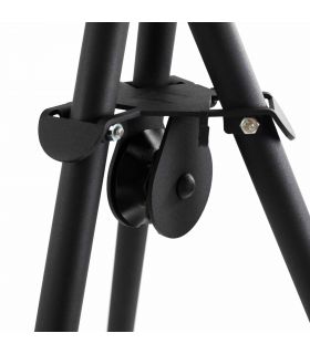 Barbecue Grille de Cuisson suspendu «TIPI» sur Trépied 210 cm – en acier 50 cm Barbecue Grille de Cuisson suspendu «TIPI» sur Trépied 210 cm – en acier 50 cm