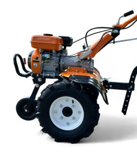 Motoculteur thermique 6,8 cv travail 85cm vitesses 2AV 1AR VILLAGER VTB 8422 Motoculteur thermique 6,8 cv travail 85cm vitesses 2AV 1AR VILLAGER VTB 8422