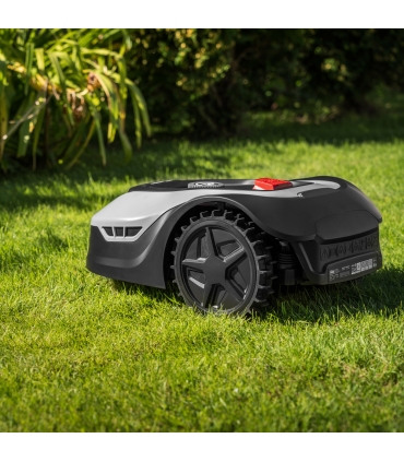 Tondeuse robot connectée avec batterie 20V / 5 Ah - Largeur de coupe 18 cm, jusqu'à 1000m2 de surface, Wifi et Bluetooth -