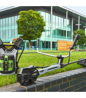 Débroussailleuse professionnelle avec guidon Egopower arbre transmission carbone BCX3800E