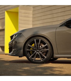 Jante AEZ  Montreal dark 7x18 5x108 ET47,5 P63,4