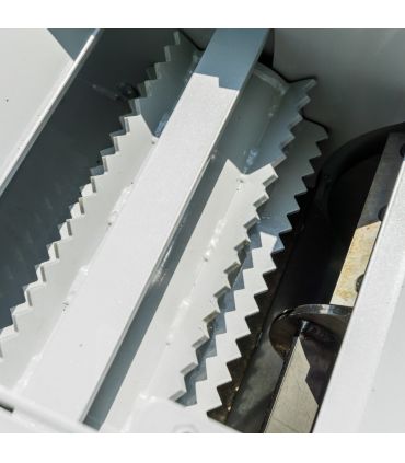 Broyeur de branches à chenilles GRIN, 120mm, Briggs  Stratton 627cc - BIOCH120-CROSS