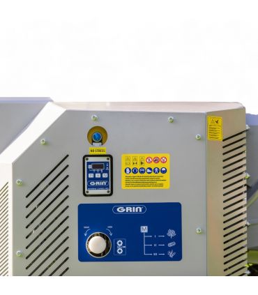 Broyeur thermique GRIN 150mm, moteur HONDA 690cc, attelage remorque - BIOCH150-ROAD