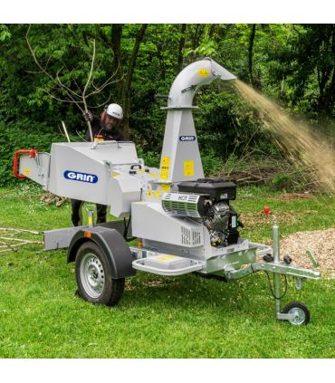 Broyeur de végétaux GRIN, 120mm, Briggs  Stratton 627cc, attelage remorque - BIOCH120-ROAD