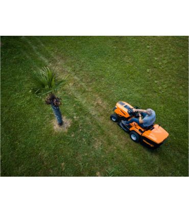 Tondeuse autoportée 432 cm³ - 84 cm - 3500 m² - idéal terrain en pente - Villager VT 848